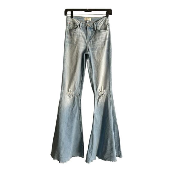 Shyanne Jeans Women 26 Long Super Flare Distressed Bell Bottom Western jeans - Picture 2 of 11